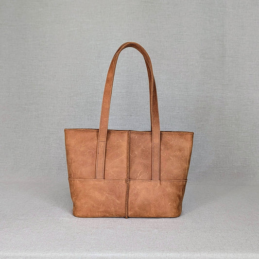 Capazo ANUSKA de piel de ternera engrasada Belice — bolso mediano con asa al hombro y costuras artesanal