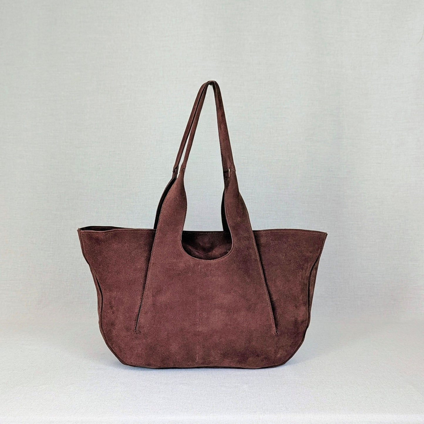 Capazo MAITE de piel artesanal Belice — gran capacidad con bolsillos exteriores de fuelle — color-marrón-serraje